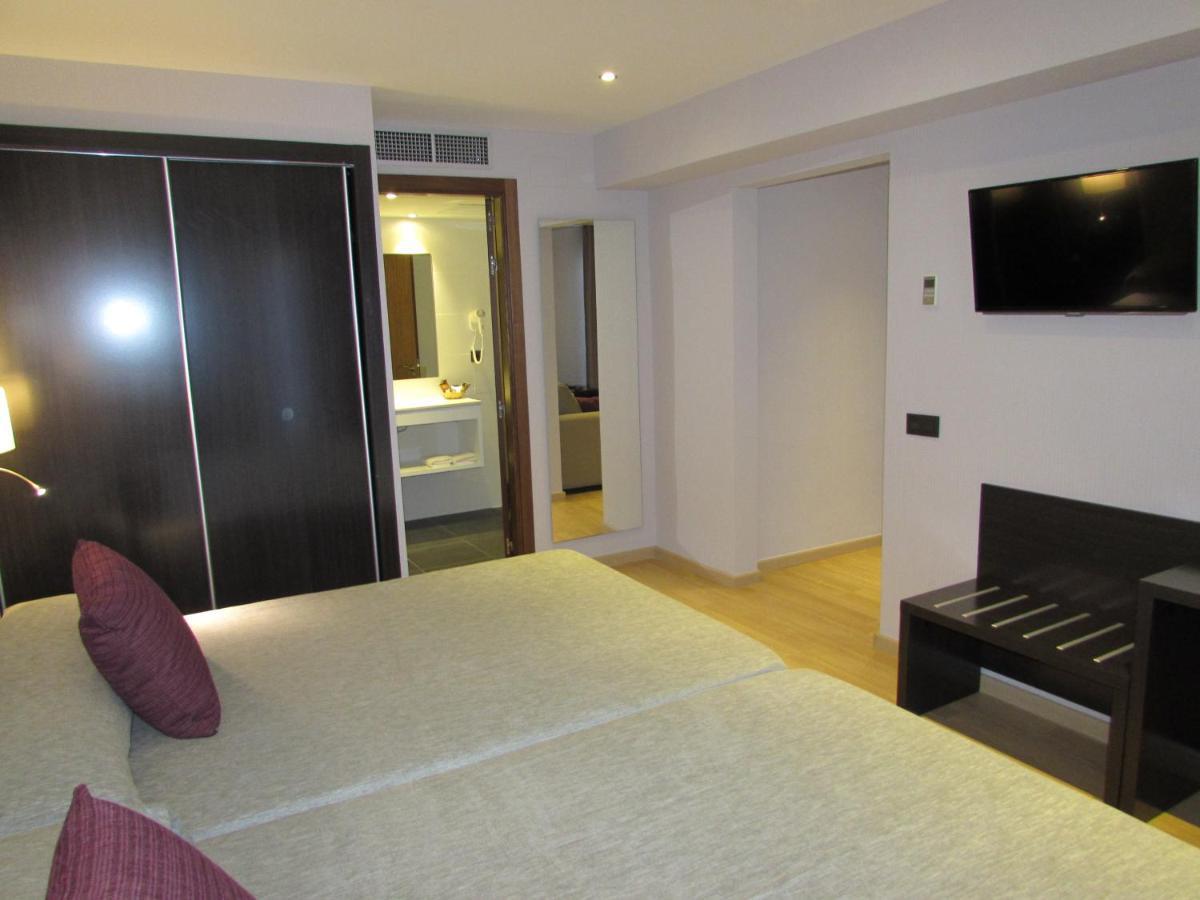 Petit Palau - Adults Only Hotel Blanes Kültér fotó