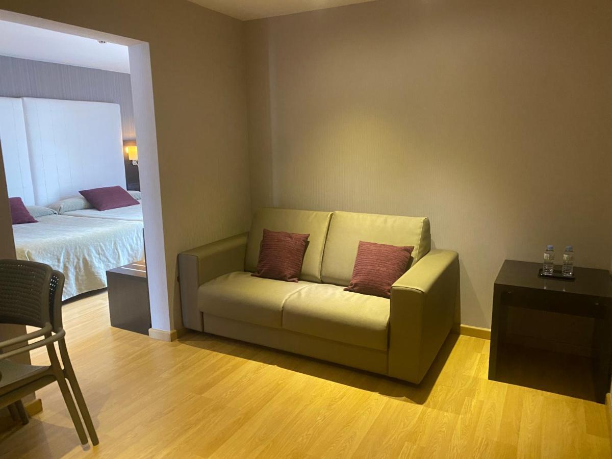 Petit Palau - Adults Only Hotel Blanes Kültér fotó